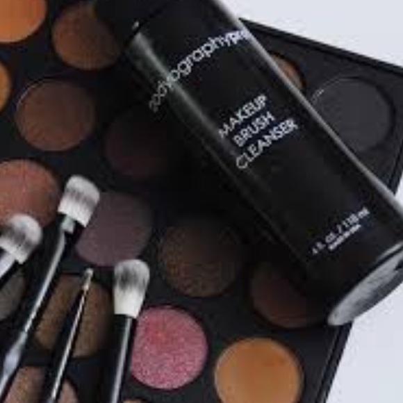 New bodyography Makeup Brush Cleanser - Picture 5 of 9